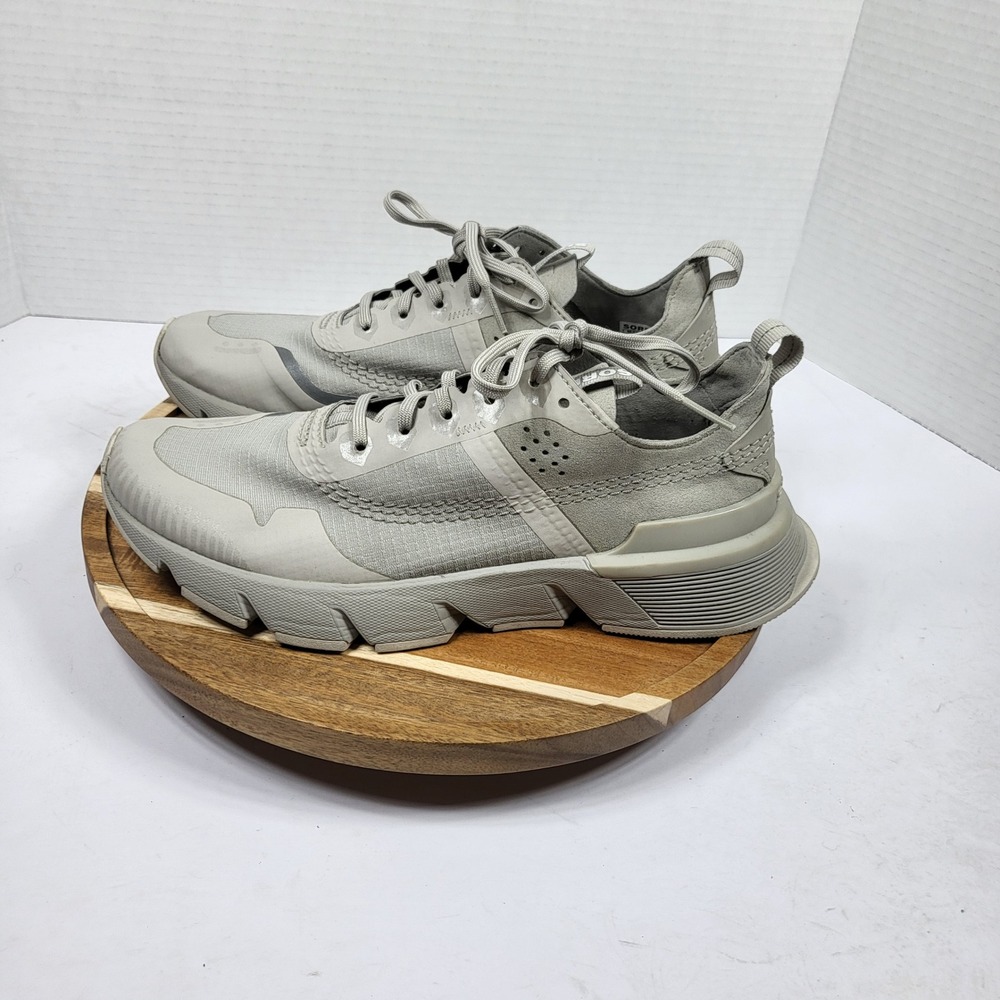 Sorel Kinetic Breakthru Tech Lace Womens 8 Grey Excellent Gorpcore Sneakers